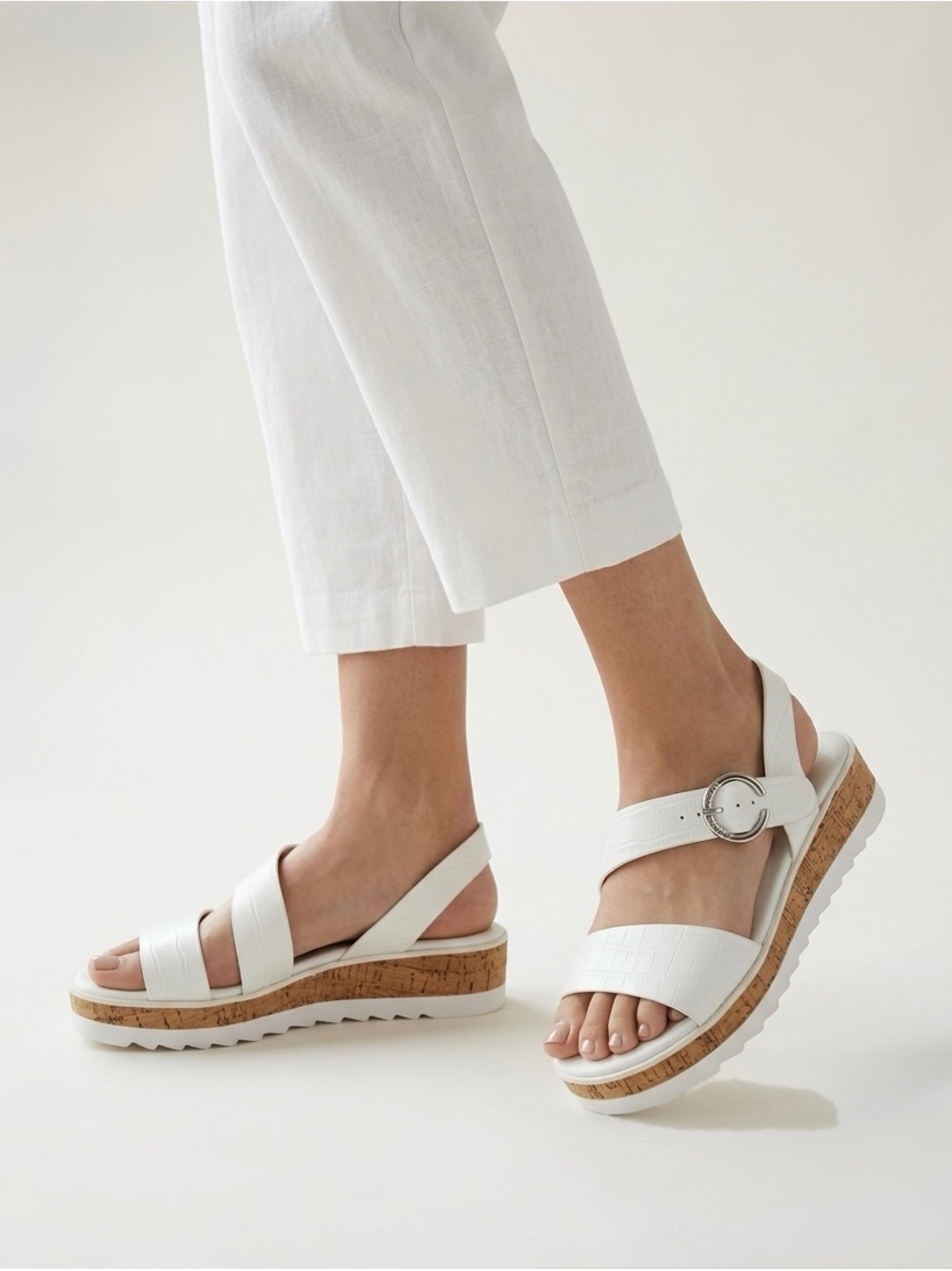 [Marc Fisher] Grandie Flatform Wedge Sandal